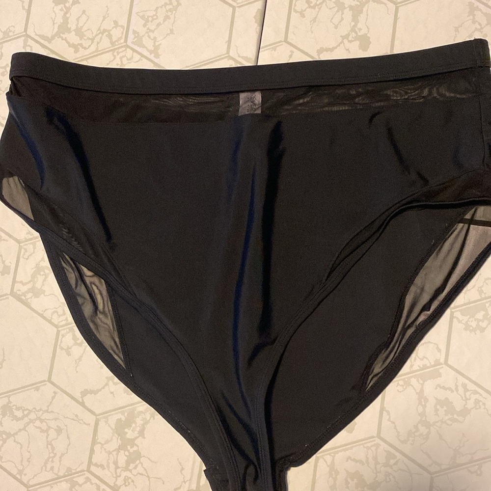 Forever 21 Swim Suit Bottom size 3x